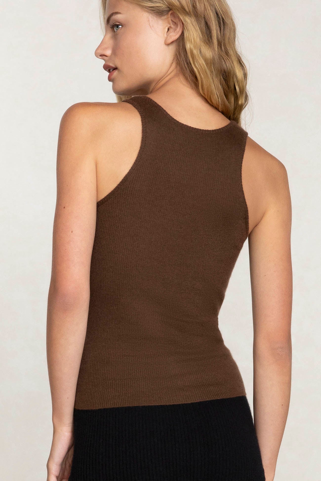 CAROLINA CREWNECK CASHMERE TANK