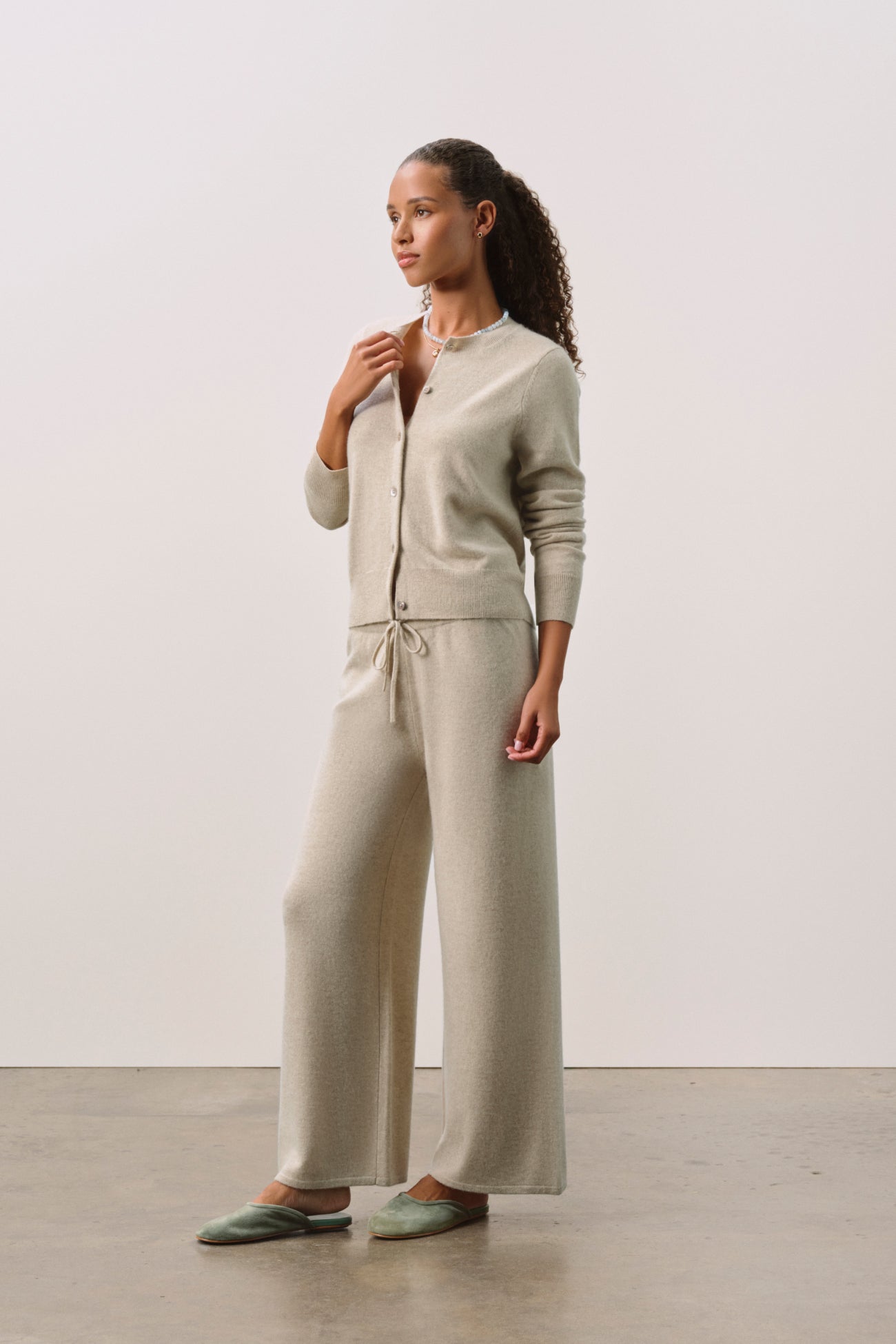 JAYLA BUTTON-UP CASHMERE CARDIGAN